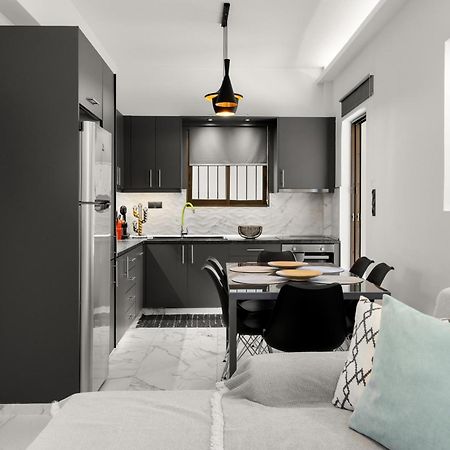 Luxury Apartment In Glyfada Atenas Exterior foto