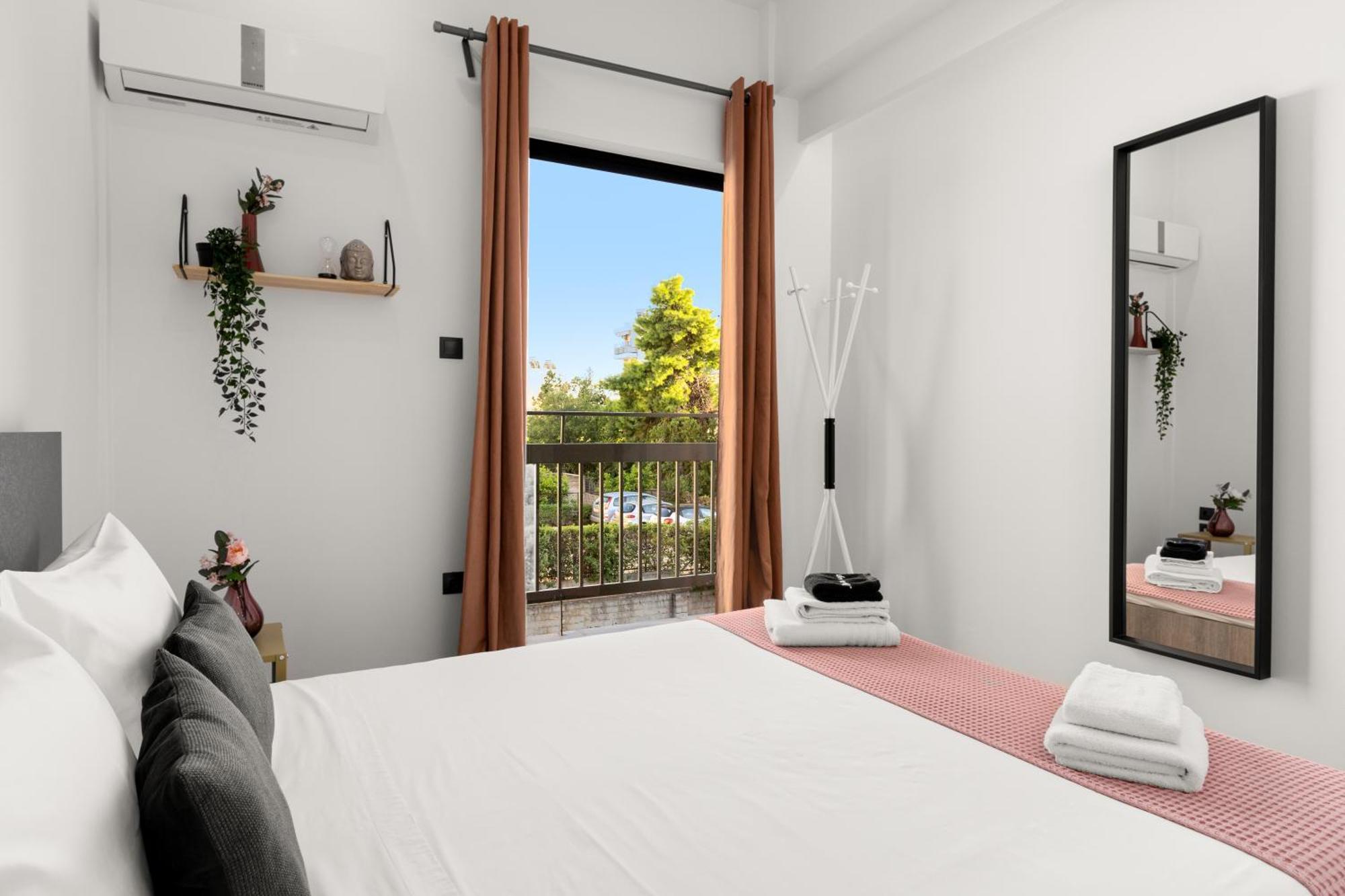 Luxury Apartment In Glyfada Atenas Exterior foto